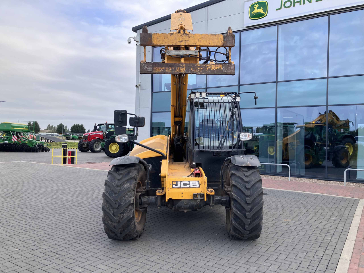JCB 532.70 AGRIXTRA - 텔레스코픽 핸들러 : 사진 4 JCB 532.70 AGRIXTRA - 텔레스코픽 핸들러 : 사진 4
