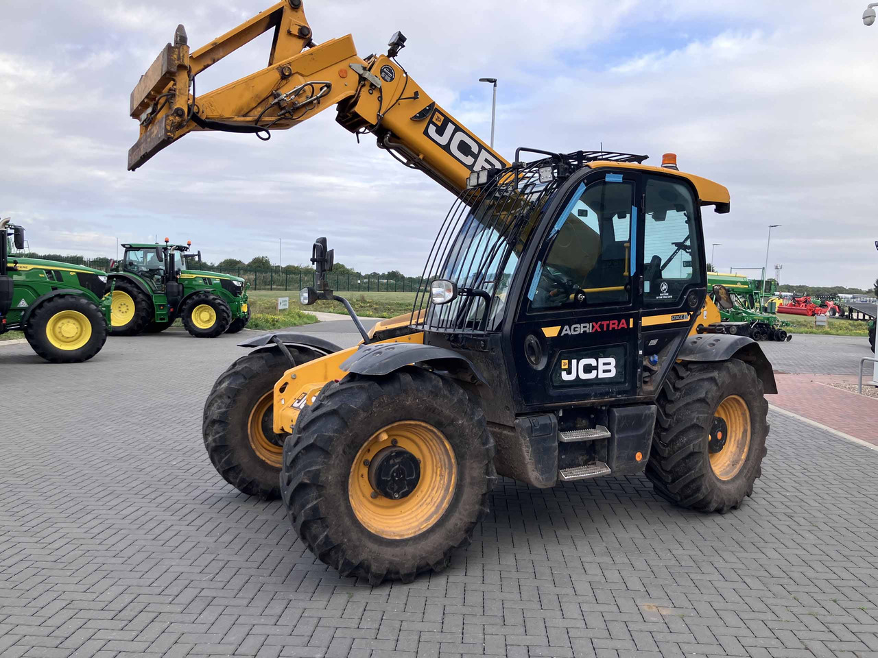 JCB 532.70 AGRIXTRA - 텔레스코픽 핸들러 : 사진 3 JCB 532.70 AGRIXTRA - 텔레스코픽 핸들러 : 사진 3