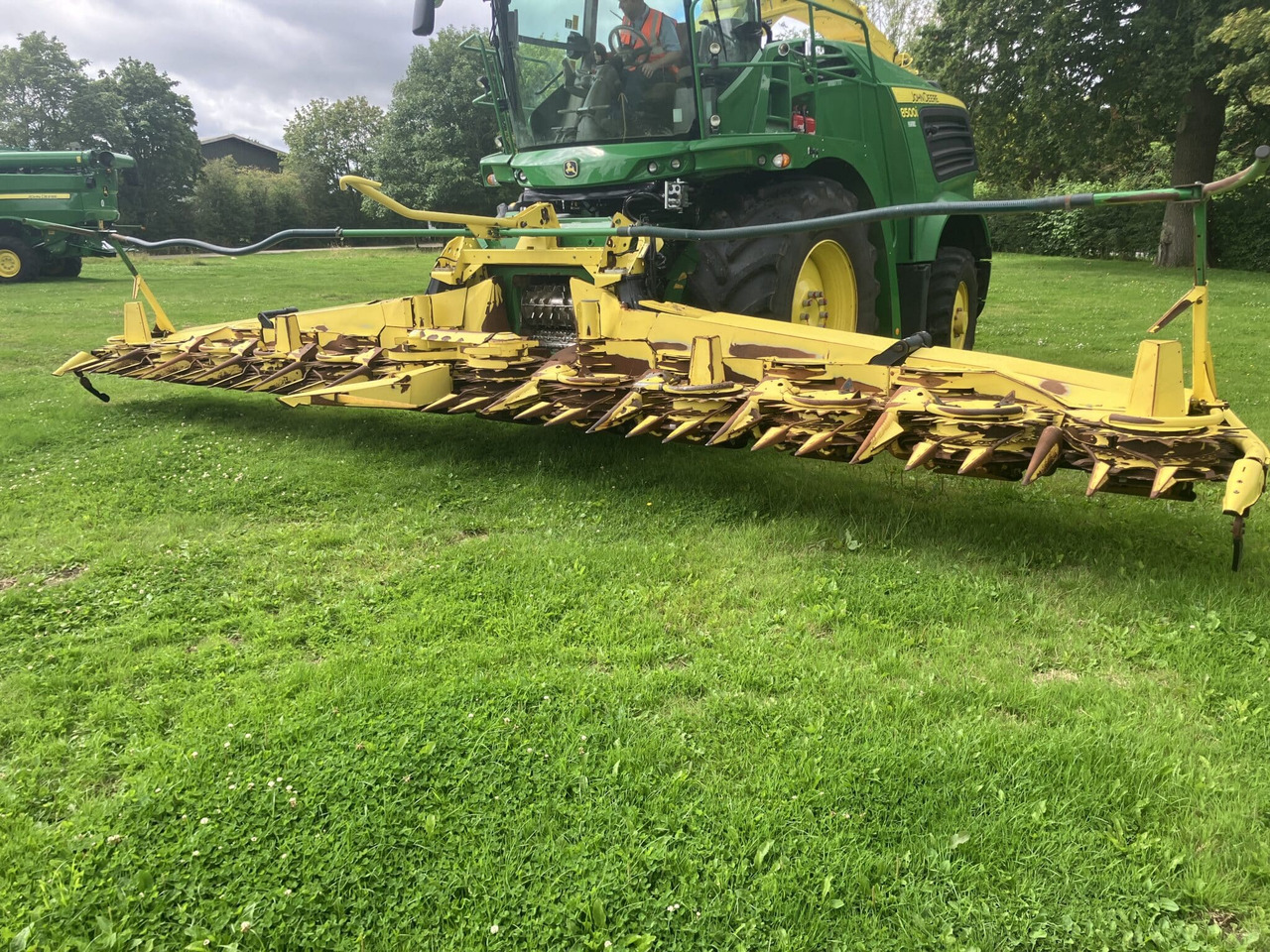 John Deere 390 Plus - 유채 헤더 확장 : 사진 1 John Deere 390 Plus - 유채 헤더 확장 : 사진 1