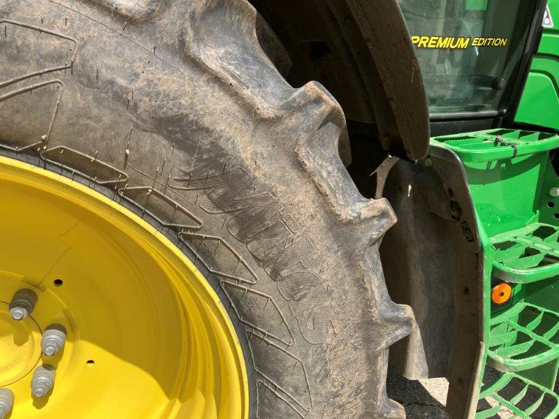 장궤형 트랙터 John Deere 6130R : 사진 12