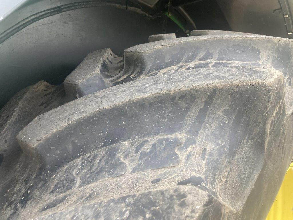장궤형 트랙터 John Deere 6215R : 사진 6