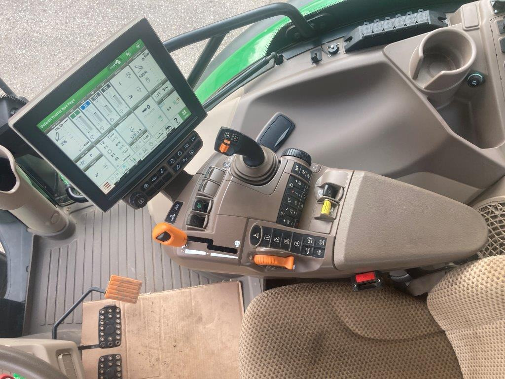 장궤형 트랙터 John Deere 6215R : 사진 12