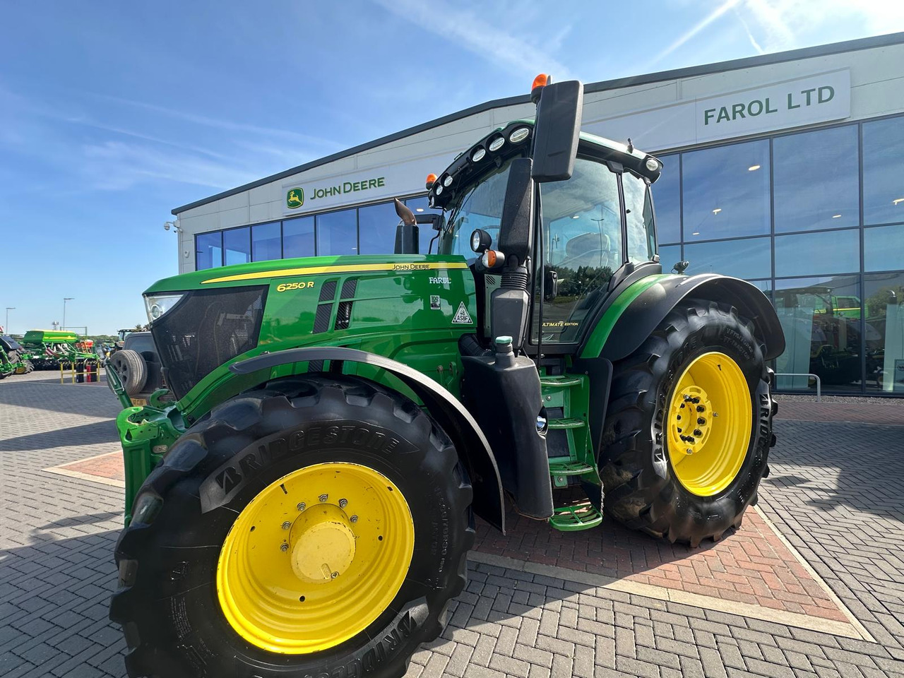 John Deere 6250R - 장궤형 트랙터 : 사진 4 John Deere 6250R - 장궤형 트랙터 : 사진 4