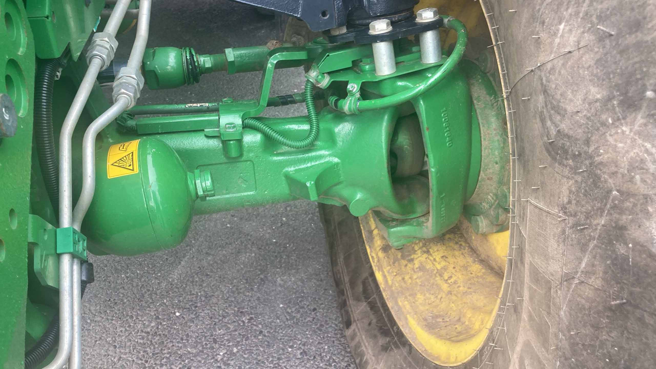 John Deere 6R 130 - 장궤형 트랙터 : 사진 4 John Deere 6R 130 - 장궤형 트랙터 : 사진 4