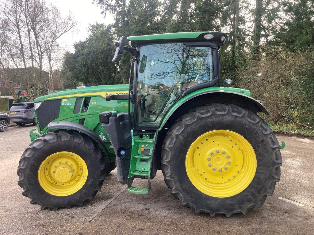 John Deere 6R 215 - 장궤형 트랙터 : 사진 1 John Deere 6R 215 - 장궤형 트랙터 : 사진 1