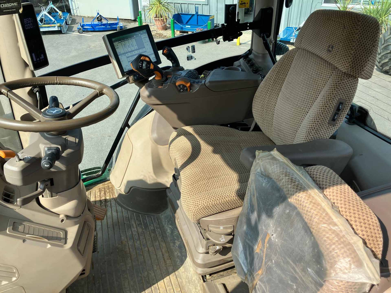 장궤형 트랙터 John Deere 6R 215 : 사진 13