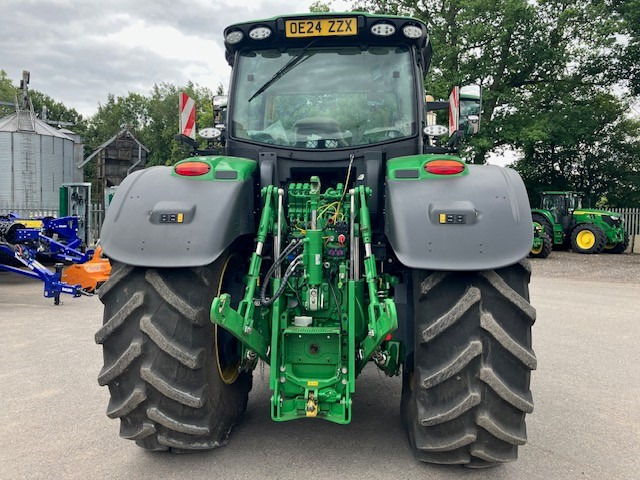 John Deere 6R250 - 장궤형 트랙터 : 사진 5 John Deere 6R250 - 장궤형 트랙터 : 사진 5