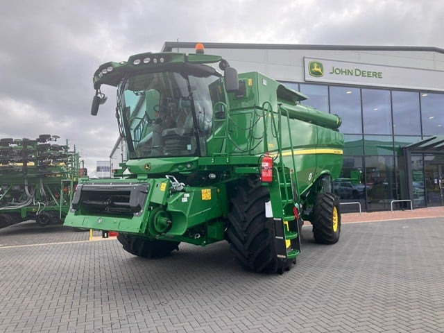 John Deere S785 HM - 목초수확기 : 사진 1 John Deere S785 HM - 목초수확기 : 사진 1