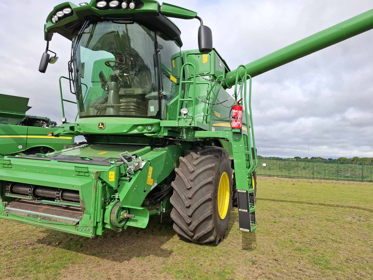 John Deere T670 - 목초수확기 : 사진 3 John Deere T670 - 목초수확기 : 사진 3