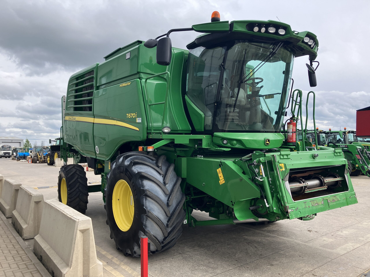 리스  John Deere T670i HillMaster John Deere T670i HillMaster : 사진 7