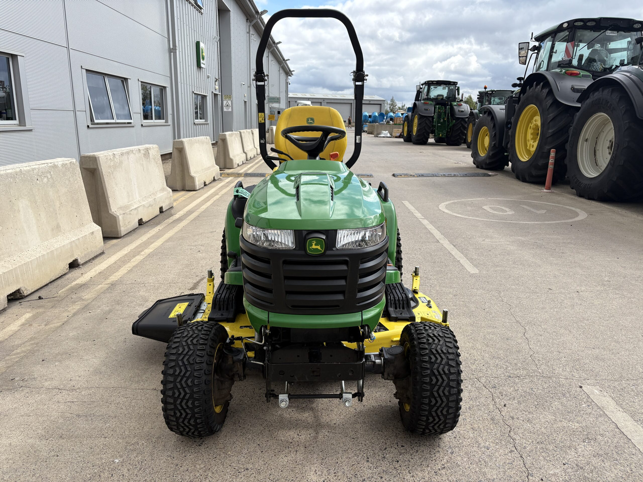 John Deere X948 Commercial Lawn Tractor - 정원 모어 : 사진 2 John Deere X948 Commercial Lawn Tractor - 정원 모어 : 사진 2
