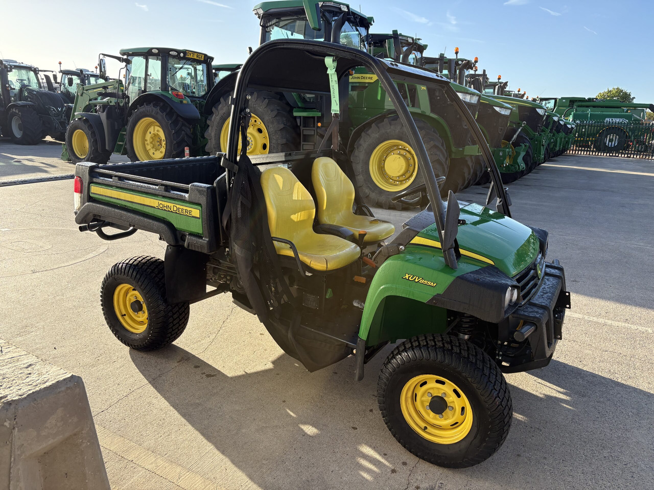 John Deere XUV855M Gator - 사이드 바이 사이드/ ATV : 사진 1 John Deere XUV855M Gator - 사이드 바이 사이드/ ATV : 사진 1