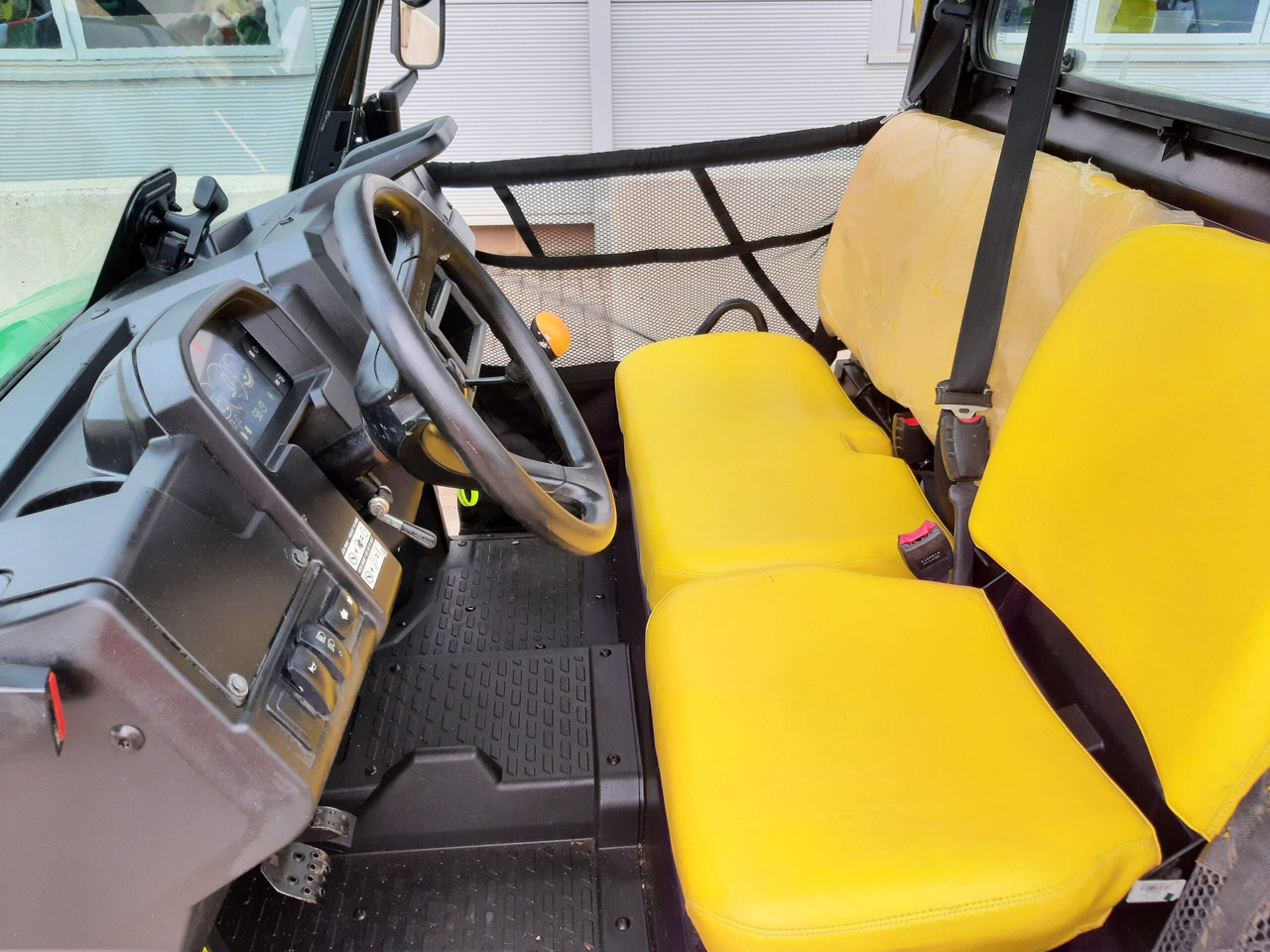 John Deere XUV865M Gator - 사이드 바이 사이드/ ATV : 사진 5 John Deere XUV865M Gator - 사이드 바이 사이드/ ATV : 사진 5