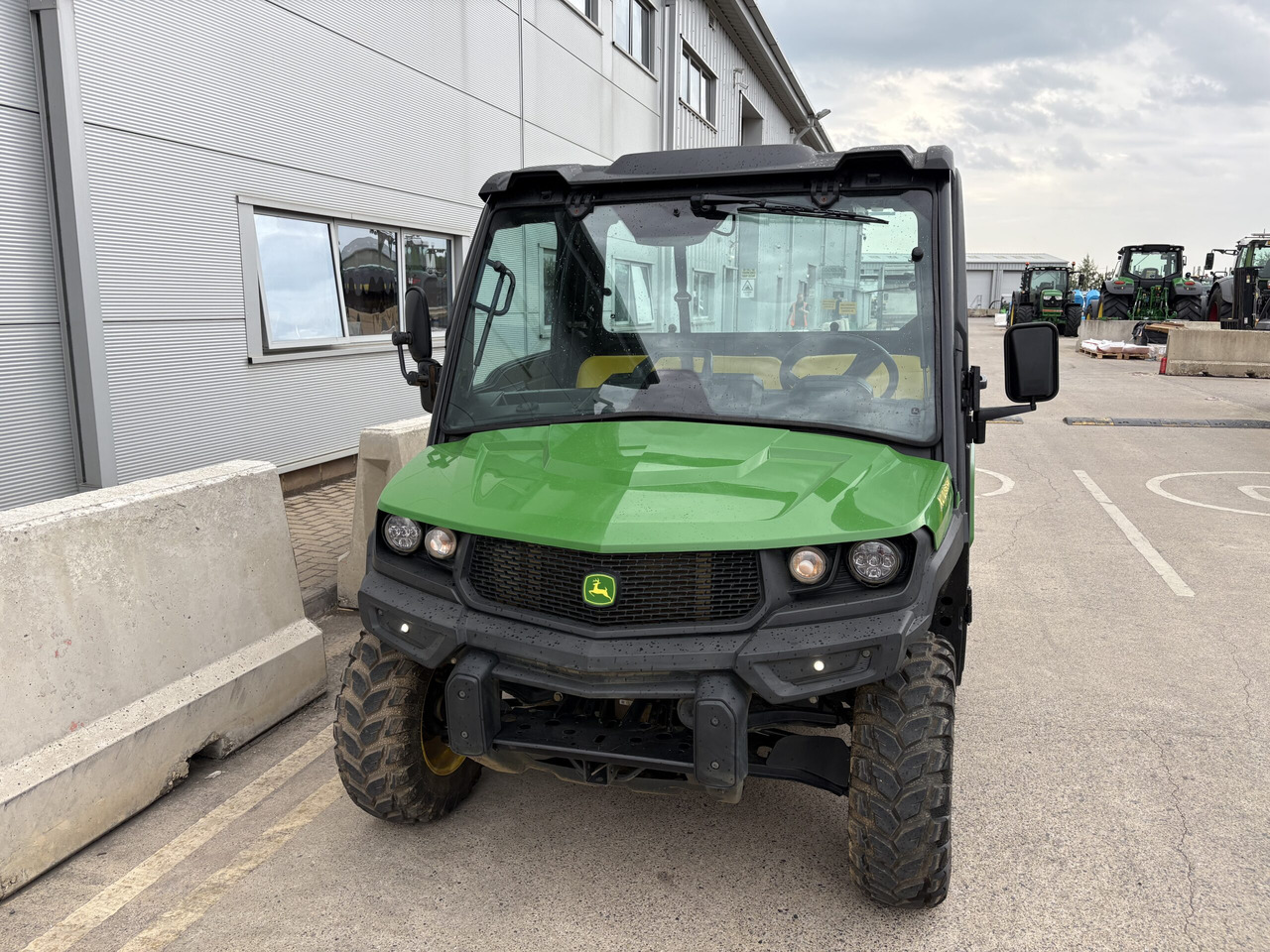 John Deere XUV865M Gator - 사이드 바이 사이드/ ATV : 사진 2 John Deere XUV865M Gator - 사이드 바이 사이드/ ATV : 사진 2