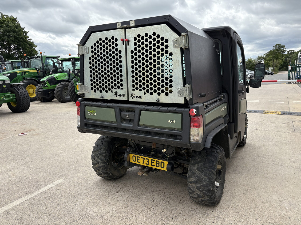 John Deere XUV865M Gator - 사이드 바이 사이드/ ATV : 사진 4 John Deere XUV865M Gator - 사이드 바이 사이드/ ATV : 사진 4
