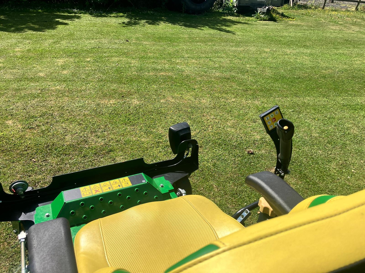 John Deere Z997R Z-Turn Mower - 기타 기계 : 사진 5 John Deere Z997R Z-Turn Mower - 기타 기계 : 사진 5