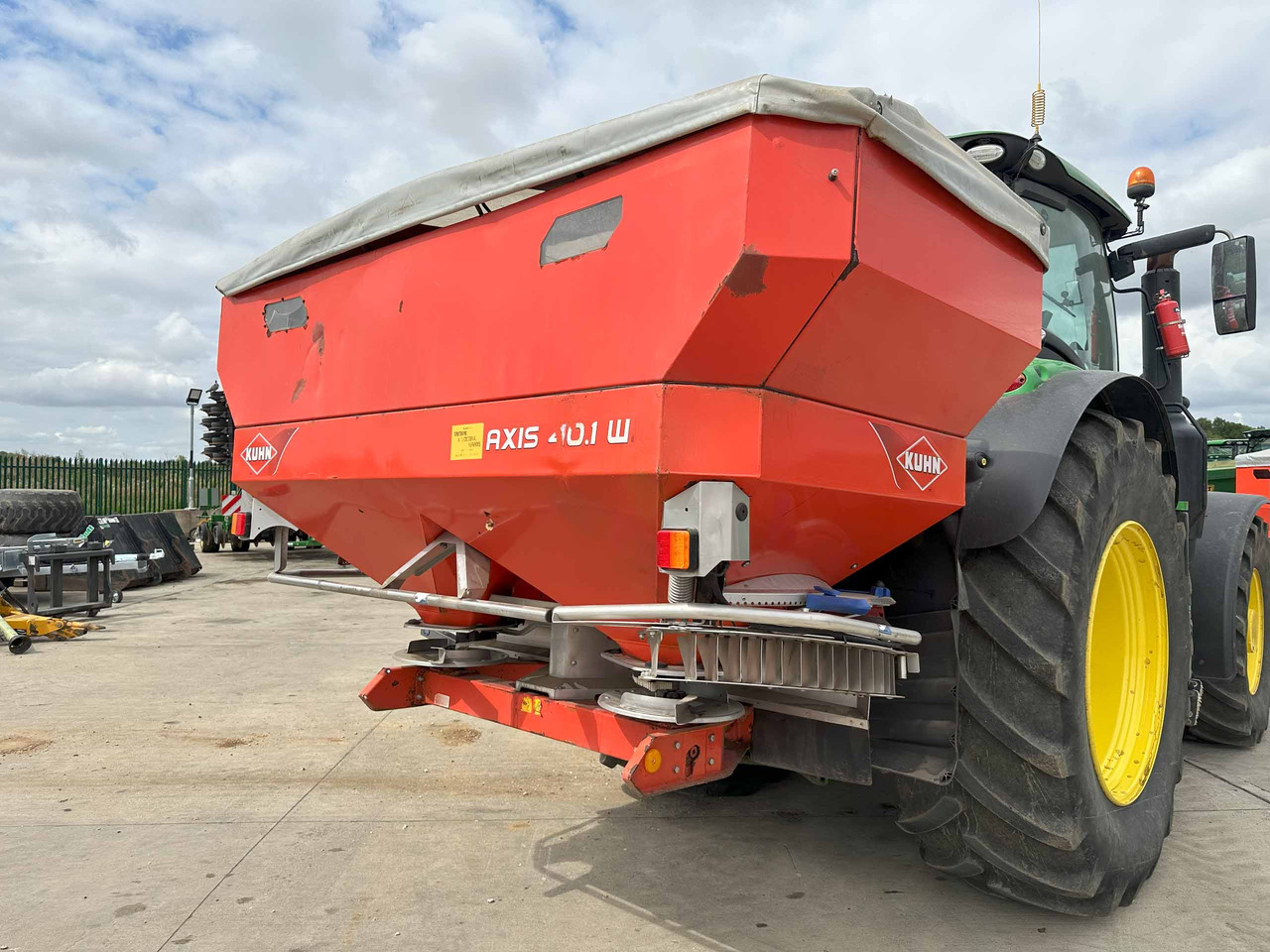 Kuhn Axis 40.1W - 비료 스프레더 : 사진 5 Kuhn Axis 40.1W - 비료 스프레더 : 사진 5