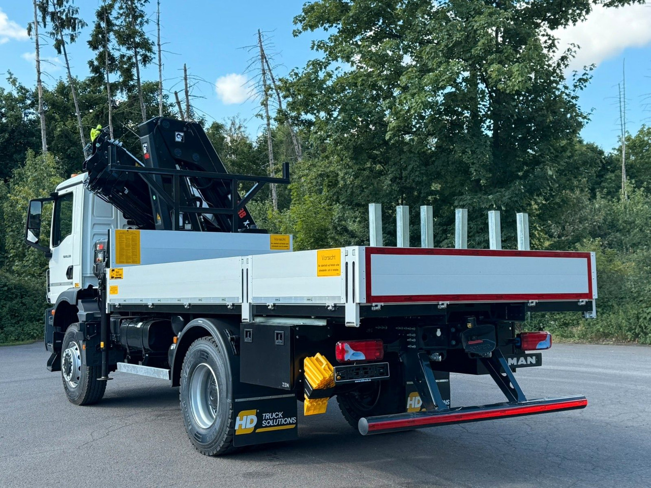 MAN TGM 18.320 4x4 Hiab 228-4 Kran - 크레인 트럭 : 사진 5 MAN TGM 18.320 4x4 Hiab 228-4 Kran - 크레인 트럭 : 사진 5