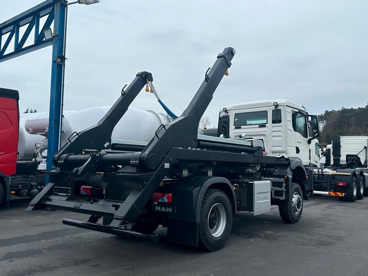 MAN TGS 18.400 4x4 Euro 6e Hyva Absetzkipper - 덤프트럭, 크레인 트럭 : 사진 3 MAN TGS 18.400 4x4 Euro 6e Hyva Absetzkipper - 덤프트럭, 크레인 트럭 : 사진 3