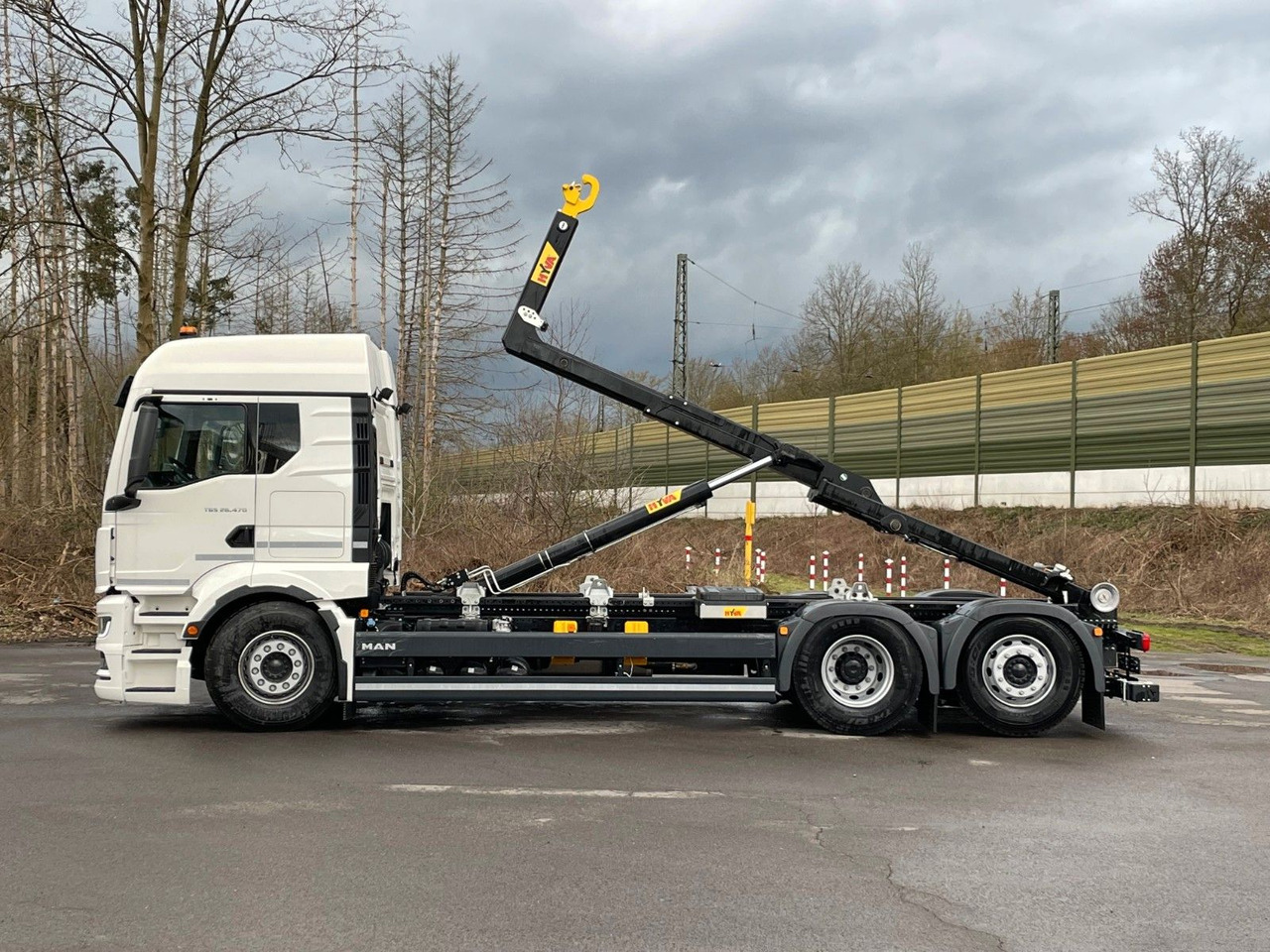 MAN TGS 26.480 6x2 Retarder Hyva 20-60 Abrollkipper - 후크 리프트 트럭 : 사진 3 MAN TGS 26.480 6x2 Retarder Hyva 20-60 Abrollkipper - 후크 리프트 트럭 : 사진 3