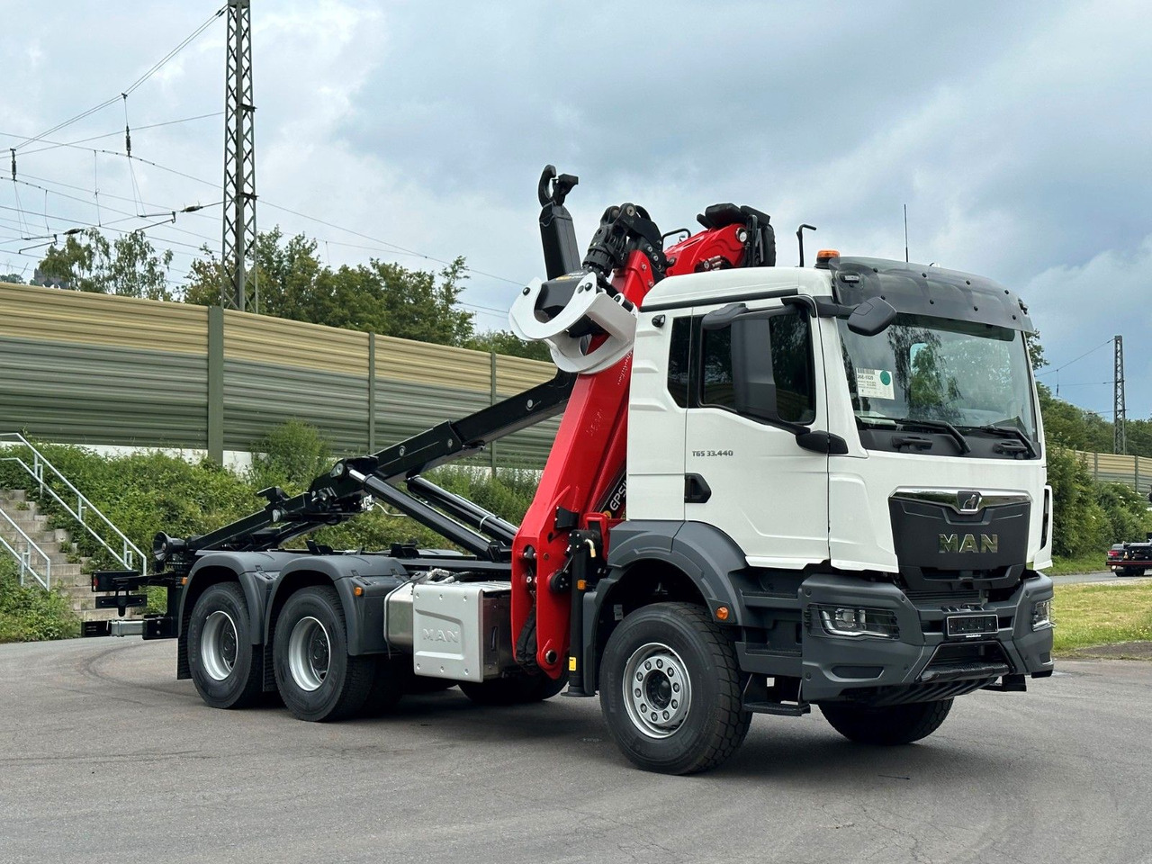 MAN TGS 33.440 6x4 Epsilon 170Z MultiLift 20s56 - 후크 리프트 트럭, 크레인 트럭 : 사진 1 MAN TGS 33.440 6x4 Epsilon 170Z MultiLift 20s56 - 후크 리프트 트럭, 크레인 트럭 : 사진 1
