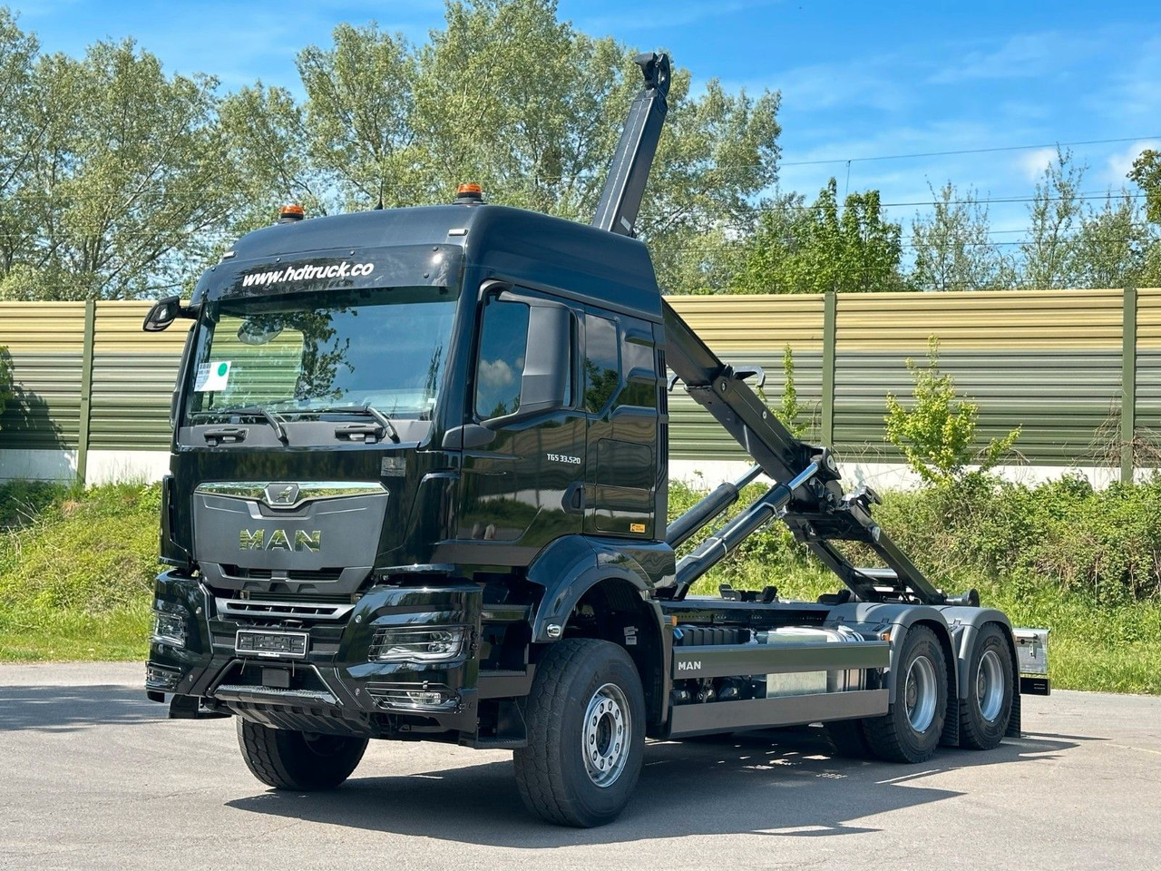 MAN TGS 33.510 6X4 Euro6e Abrollkipper MULTILIFT - 후크 리프트 트럭, 크레인 트럭 : 사진 2 MAN TGS 33.510 6X4 Euro6e Abrollkipper MULTILIFT - 후크 리프트 트럭, 크레인 트럭 : 사진 2