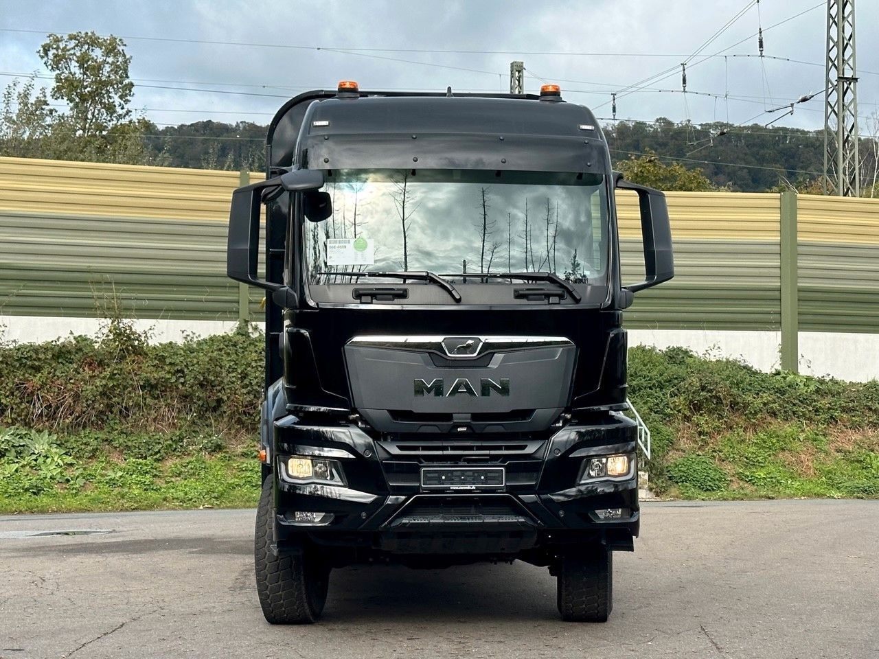 MAN TGS 33.520 6X6 Euro6e LogLift 165 Z - 목재 트럭, 크레인 트럭 : 사진 2 MAN TGS 33.520 6X6 Euro6e LogLift 165 Z - 목재 트럭, 크레인 트럭 : 사진 2
