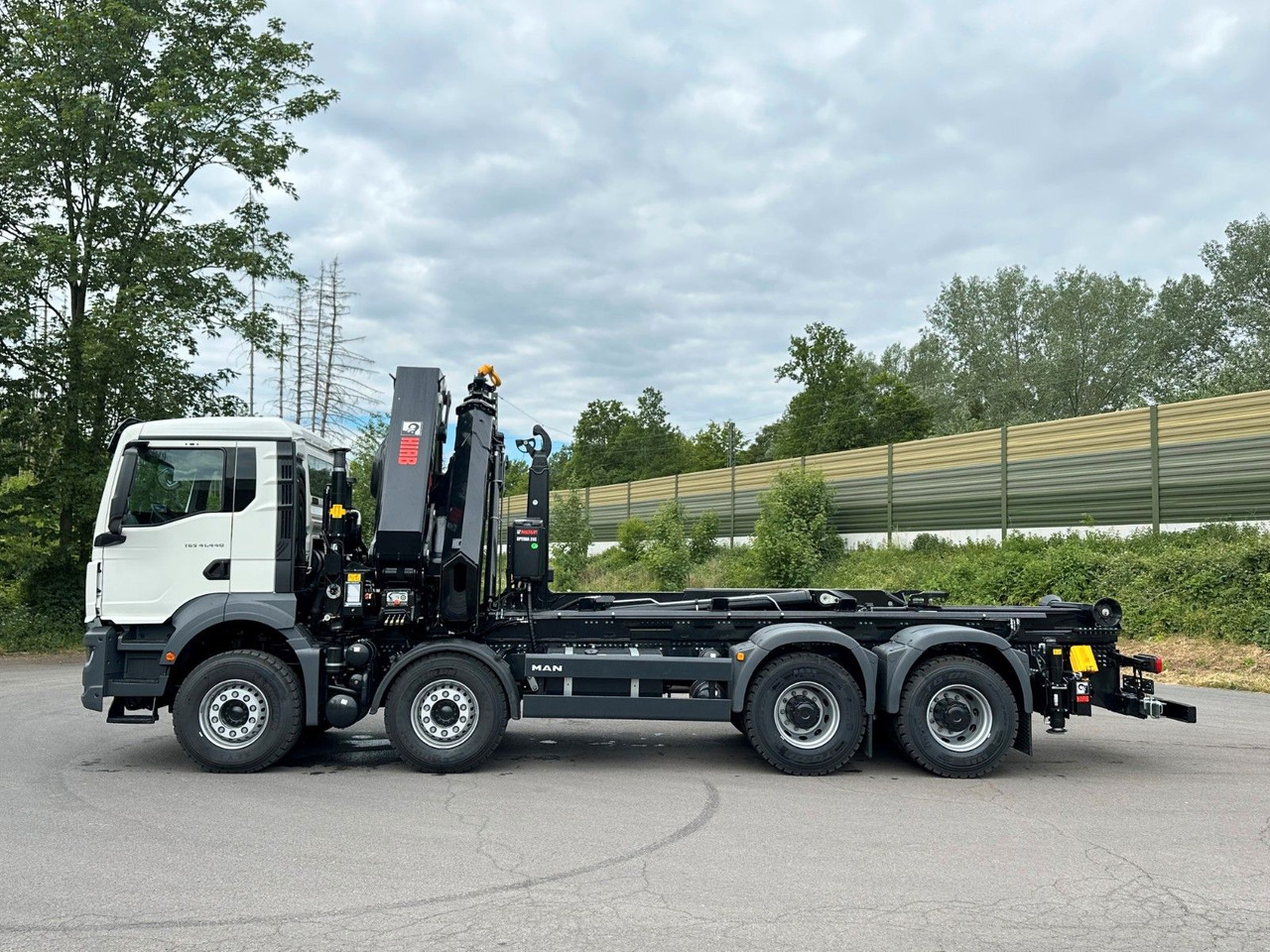 MAN TGS 35.520 8x4 Abrollkipper + Kran HIAB 658E6 - 후크 리프트 트럭, 크레인 트럭 : 사진 4 MAN TGS 35.520 8x4 Abrollkipper + Kran HIAB 658E6 - 후크 리프트 트럭, 크레인 트럭 : 사진 4