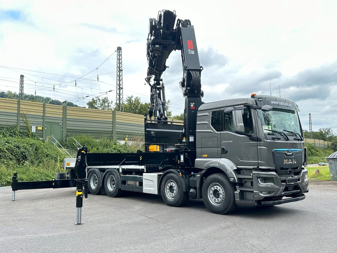 MAN TGS 35.520 8x4 BL HIAB X-HiPro858E-8 & Jib150x-6 - 크레인 트럭 : 사진 2 MAN TGS 35.520 8x4 BL HIAB X-HiPro858E-8 & Jib150x-6 - 크레인 트럭 : 사진 2