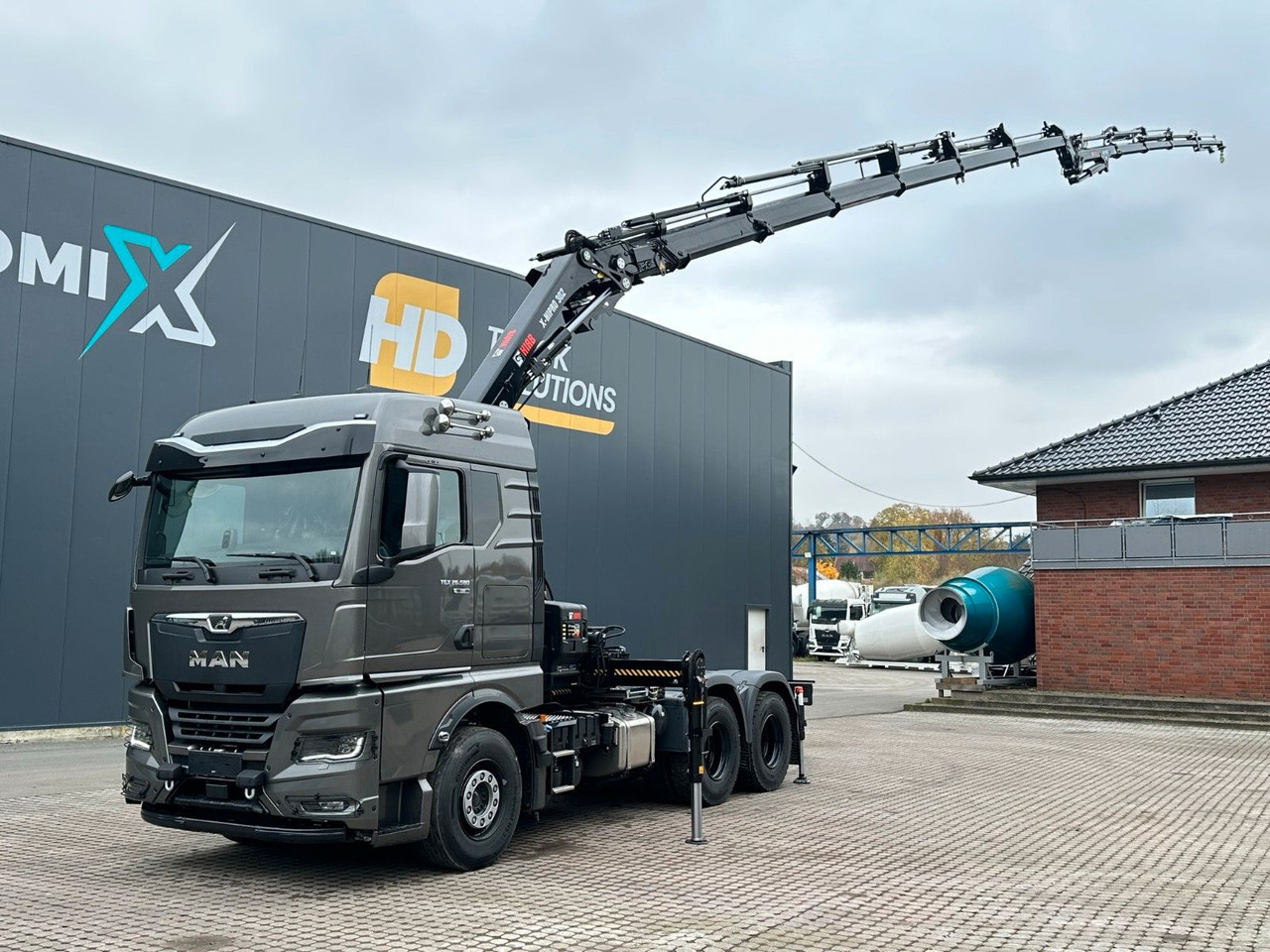 MAN TGX 26.580 6x4 Kran Hiab 302-6 + Jib-4 - 크레인 트럭 : 사진 2 MAN TGX 26.580 6x4 Kran Hiab 302-6 + Jib-4 - 크레인 트럭 : 사진 2