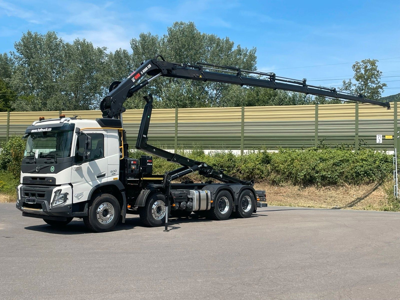 Volvo FMX 500 8x4 Abrollkipper + Kran Hiab 228-6 - 후크 리프트 트럭, 크레인 트럭 : 사진 1 Volvo FMX 500 8x4 Abrollkipper + Kran Hiab 228-6 - 후크 리프트 트럭, 크레인 트럭 : 사진 1