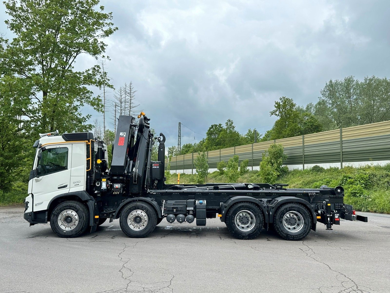 Volvo FMX 500 8x4 Abrollkipper + Kran Hiab 658-6 - 후크 리프트 트럭, 크레인 트럭 : 사진 4 Volvo FMX 500 8x4 Abrollkipper + Kran Hiab 658-6 - 후크 리프트 트럭, 크레인 트럭 : 사진 4