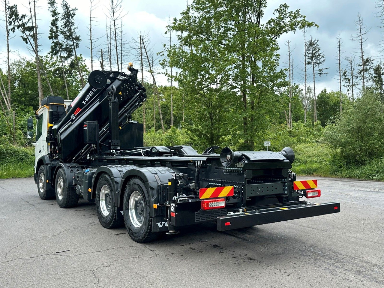 Volvo FMX 500 8x4 Abrollkipper + Kran Hiab 658-6 - 후크 리프트 트럭, 크레인 트럭 : 사진 5 Volvo FMX 500 8x4 Abrollkipper + Kran Hiab 658-6 - 후크 리프트 트럭, 크레인 트럭 : 사진 5
