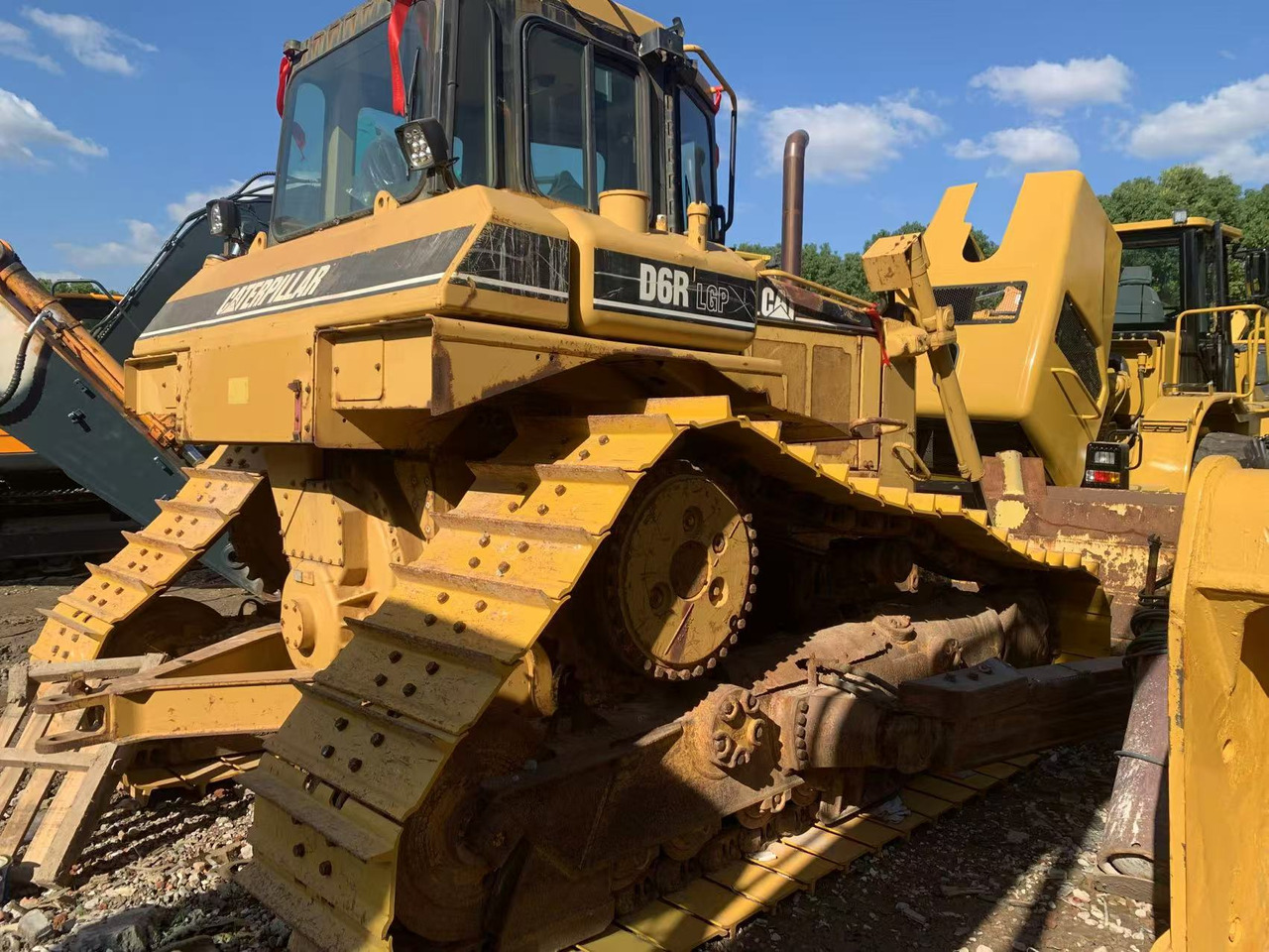 CATERPILLAR D6R - 불도저 : 사진 5 CATERPILLAR D6R - 불도저 : 사진 5