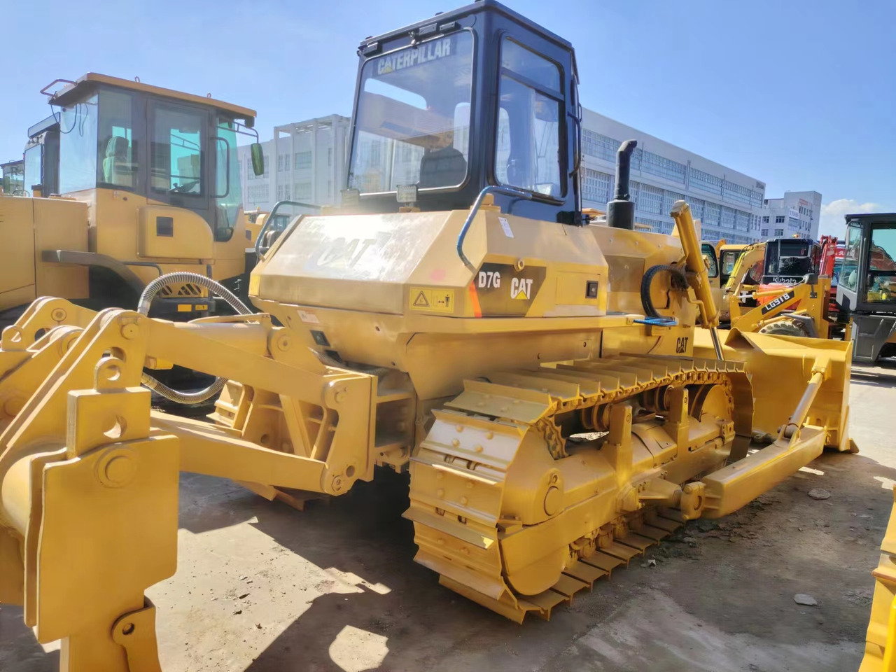 CATERPILLAR D7G - 불도저 : 사진 3 CATERPILLAR D7G - 불도저 : 사진 3
