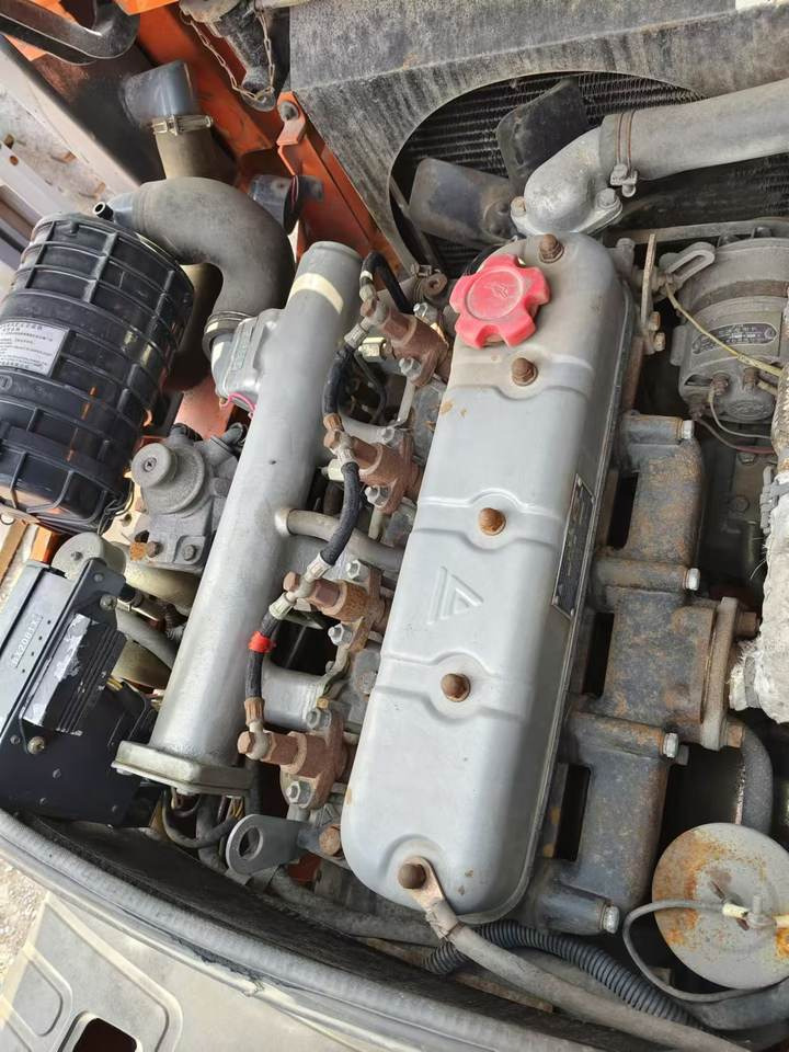 Used Heli 1.5-ton Forklift - 디젤 지게차 : 사진 5 Used Heli 1.5-ton Forklift - 디젤 지게차 : 사진 5