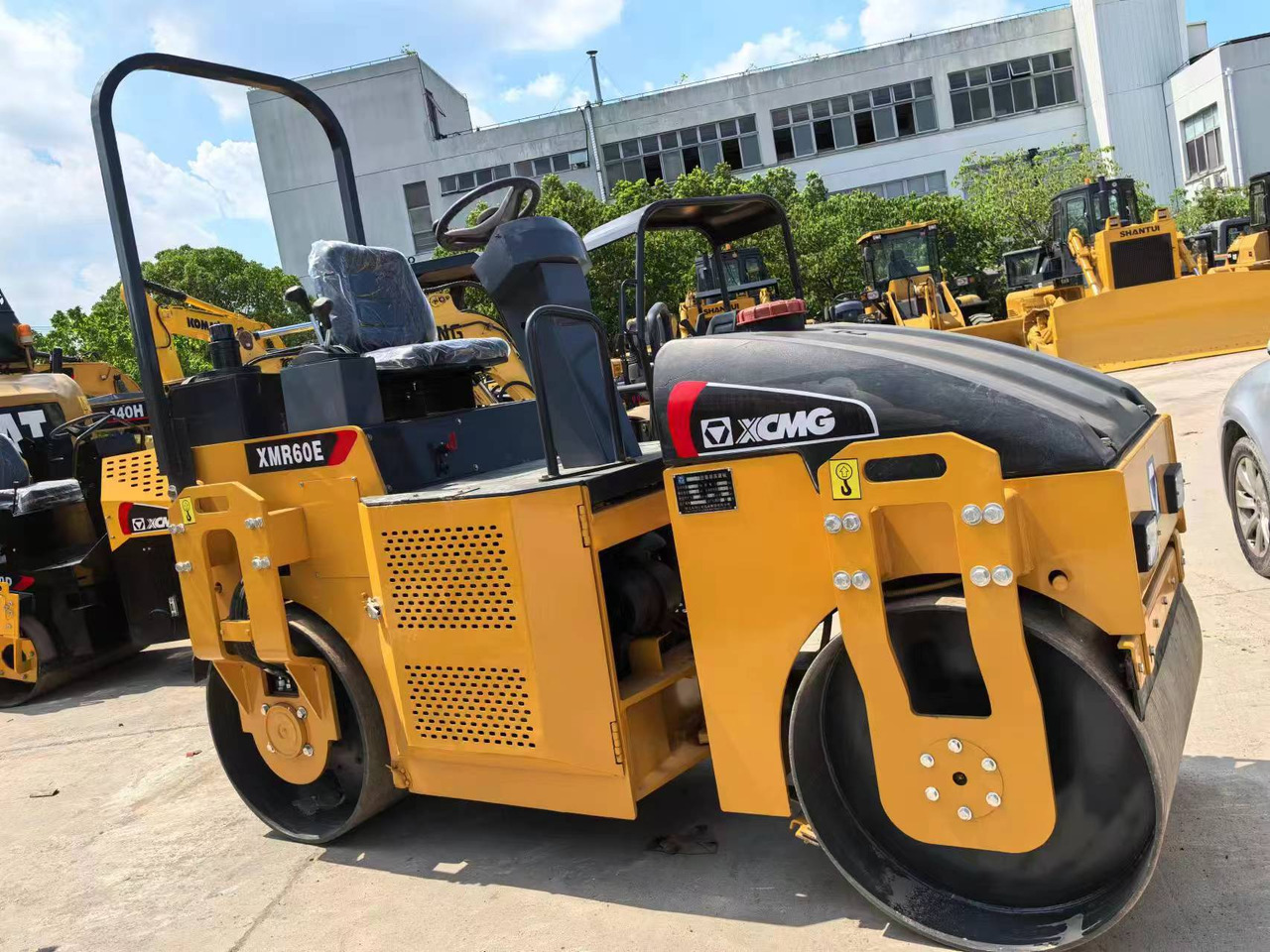 XCMG XMR60E - 롤러 : 사진 4 XCMG XMR60E - 롤러 : 사진 4