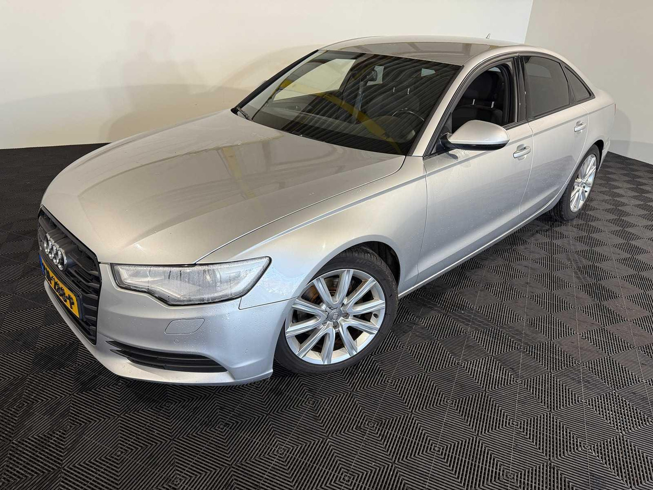 Audi A6 Limousine 2.8 FSI KH-288-P 236.914 km - 차량 : 사진 1 Audi A6 Limousine 2.8 FSI KH-288-P 236.914 km - 차량 : 사진 1