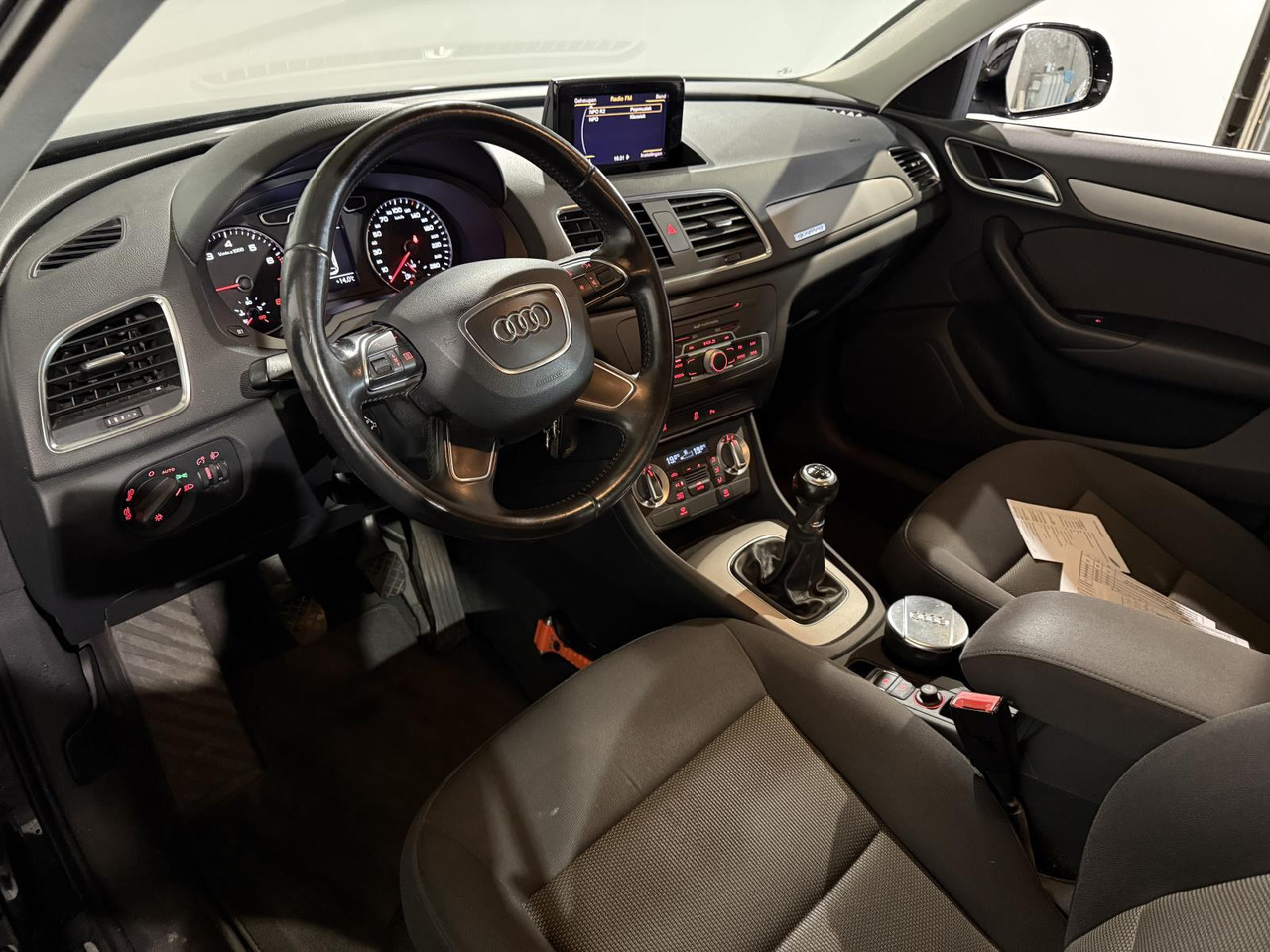 Audi | Q3 | 2.0 TFSI quattro Pro Line | 2012 | 204.122 km | 19XDP6 | Logisch - SUV : 사진 5 Audi | Q3 | 2.0 TFSI quattro Pro Line | 2012 | 204.122 km | 19XDP6 | Logisch - SUV : 사진 5