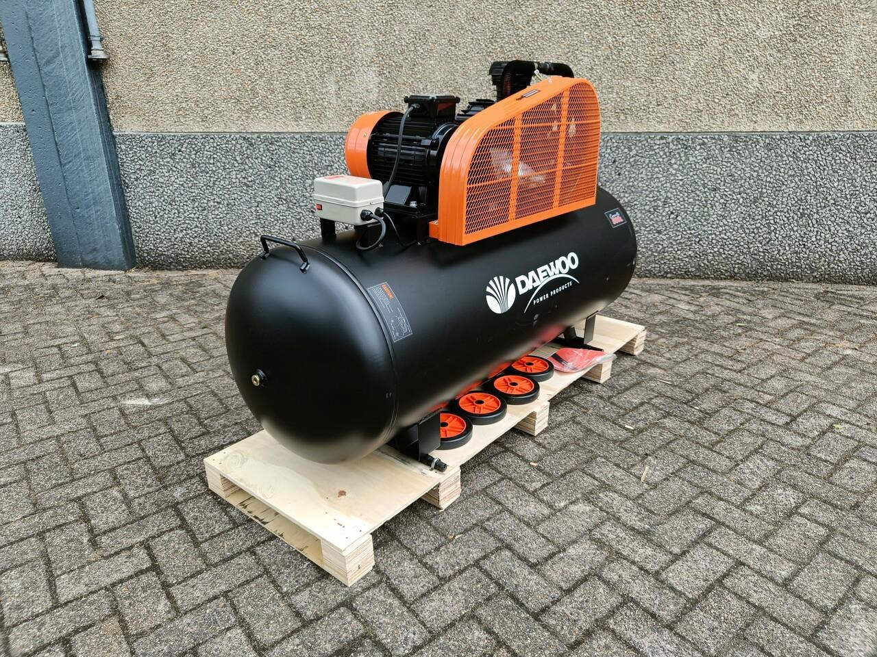 Deawoo DAAX500L Compressor Nieuw - 공기 압축기 : 사진 1 Deawoo DAAX500L Compressor Nieuw - 공기 압축기 : 사진 1
