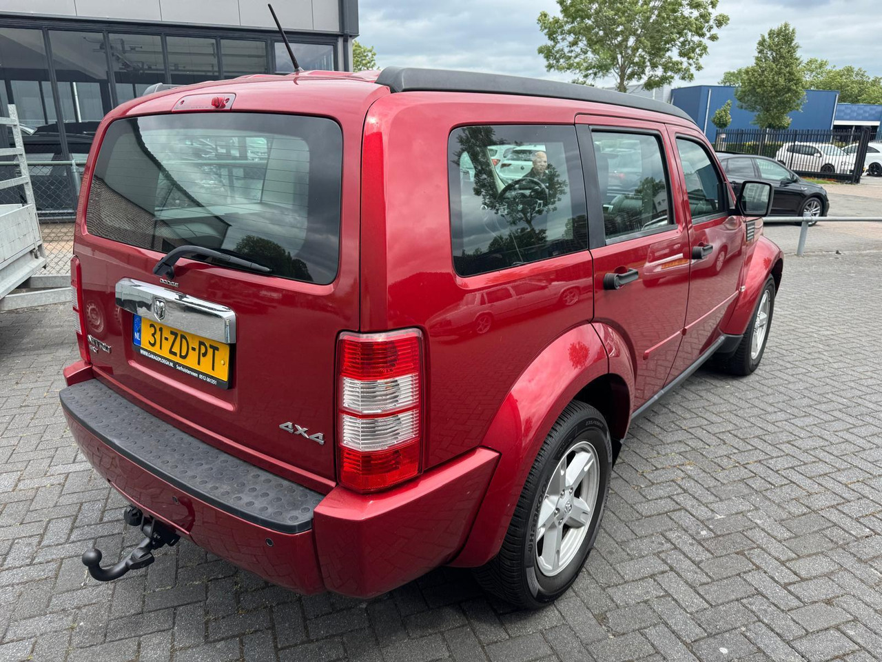 Dodge Nitro 3.7 V6 SXT | 2008 | 209.339 km | 31-ZD-PT - SUV : 사진 3 Dodge Nitro 3.7 V6 SXT | 2008 | 209.339 km | 31-ZD-PT - SUV : 사진 3