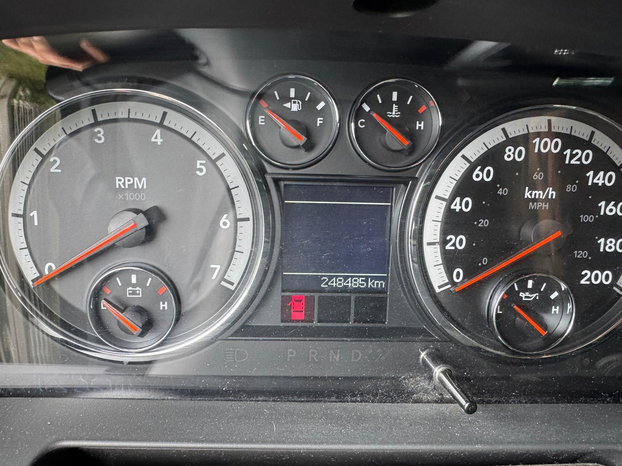 Dodge Ram 1500 5.7 V8 4X4 Crew Cab 5'7 Sport LPG 2012 248.406 km 4-VVH-73 - 픽업트럭 : 사진 5 Dodge Ram 1500 5.7 V8 4X4 Crew Cab 5'7 Sport LPG 2012 248.406 km 4-VVH-73 - 픽업트럭 : 사진 5