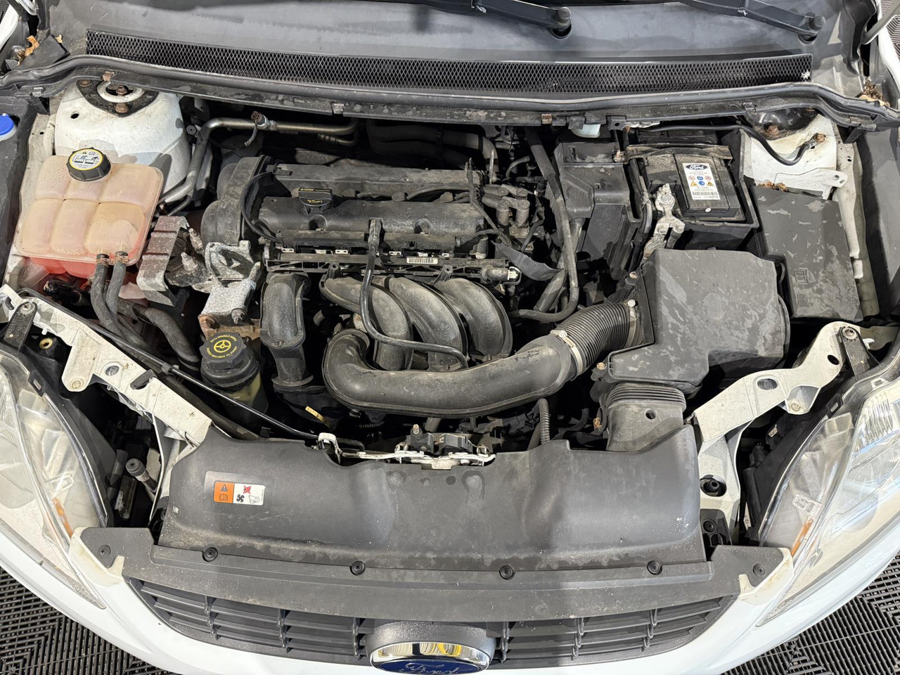 Ford Focus Wagon 1.6 Comfort 33-LKG-1 283.490 km - 차량 : 사진 5 Ford Focus Wagon 1.6 Comfort 33-LKG-1 283.490 km - 차량 : 사진 5