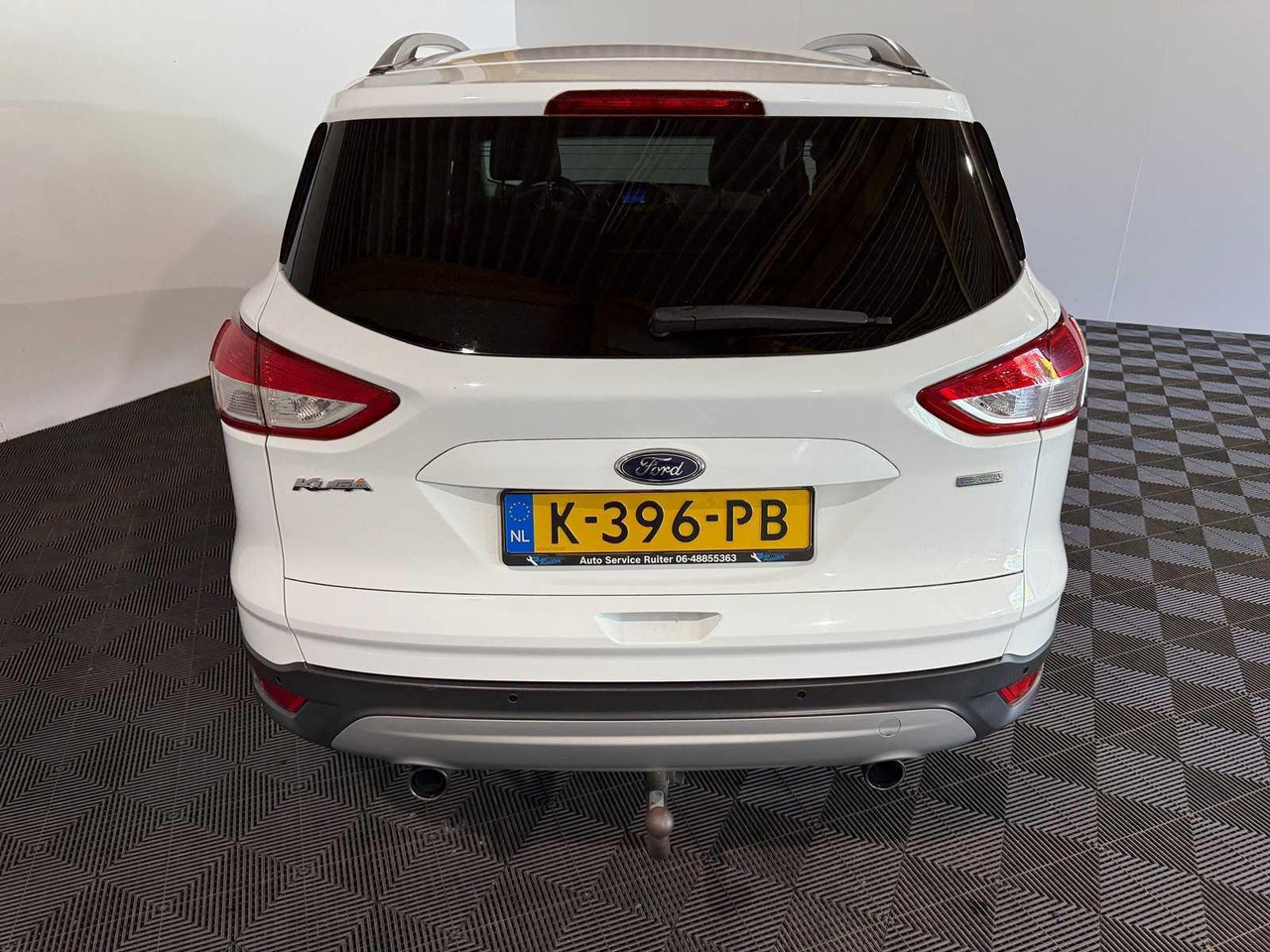 Ford Kuga 1.5 Titanium | 2015 | 175.571 km | K-396-PB - SUV : 사진 3 Ford Kuga 1.5 Titanium | 2015 | 175.571 km | K-396-PB - SUV : 사진 3