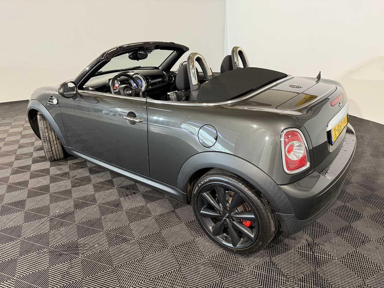 차량 Mini Mini Roadster 1.6 Cooper 2012 123.482 km X-461-PR : 사진 13
