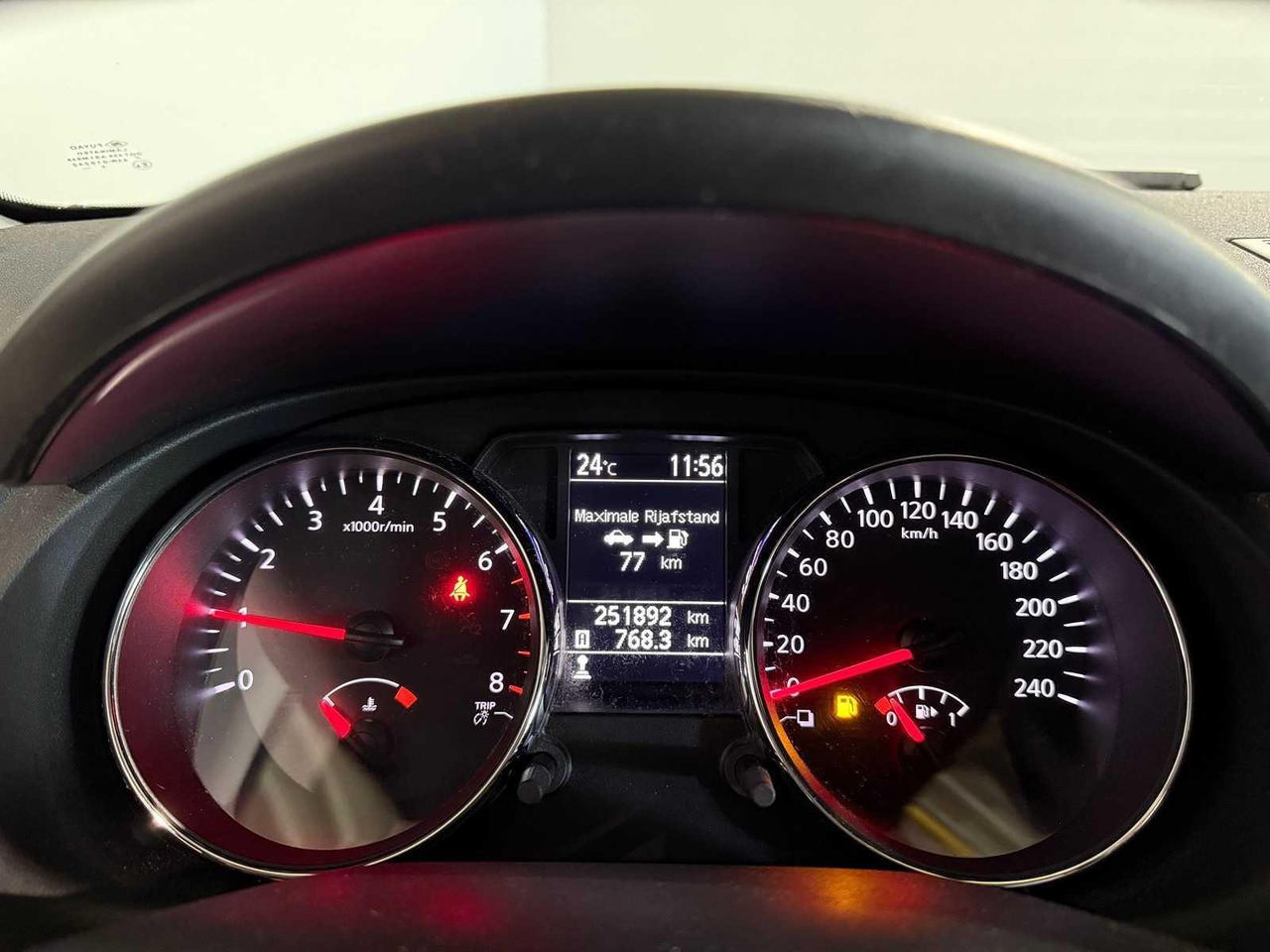 Nissan Qashqai 1.6 Acenta | 2012 | 251.892 km | 35-SXZ-7 - SUV : 사진 2 Nissan Qashqai 1.6 Acenta | 2012 | 251.892 km | 35-SXZ-7 - SUV : 사진 2