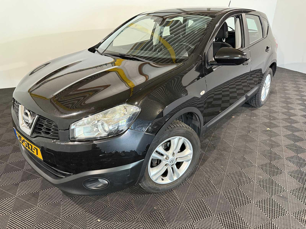 Nissan Qashqai 1.6 Acenta | 2012 | 251.892 km | 35-SXZ-7 - SUV : 사진 1 Nissan Qashqai 1.6 Acenta | 2012 | 251.892 km | 35-SXZ-7 - SUV : 사진 1