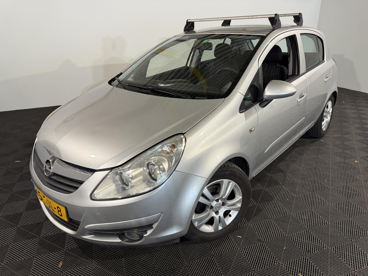 해치백 Opel | Corsa | 1.2-16V Cosmo Automaat | 2009 | 245.713 km | 45TJL8 | Geen oordeel : 사진 1