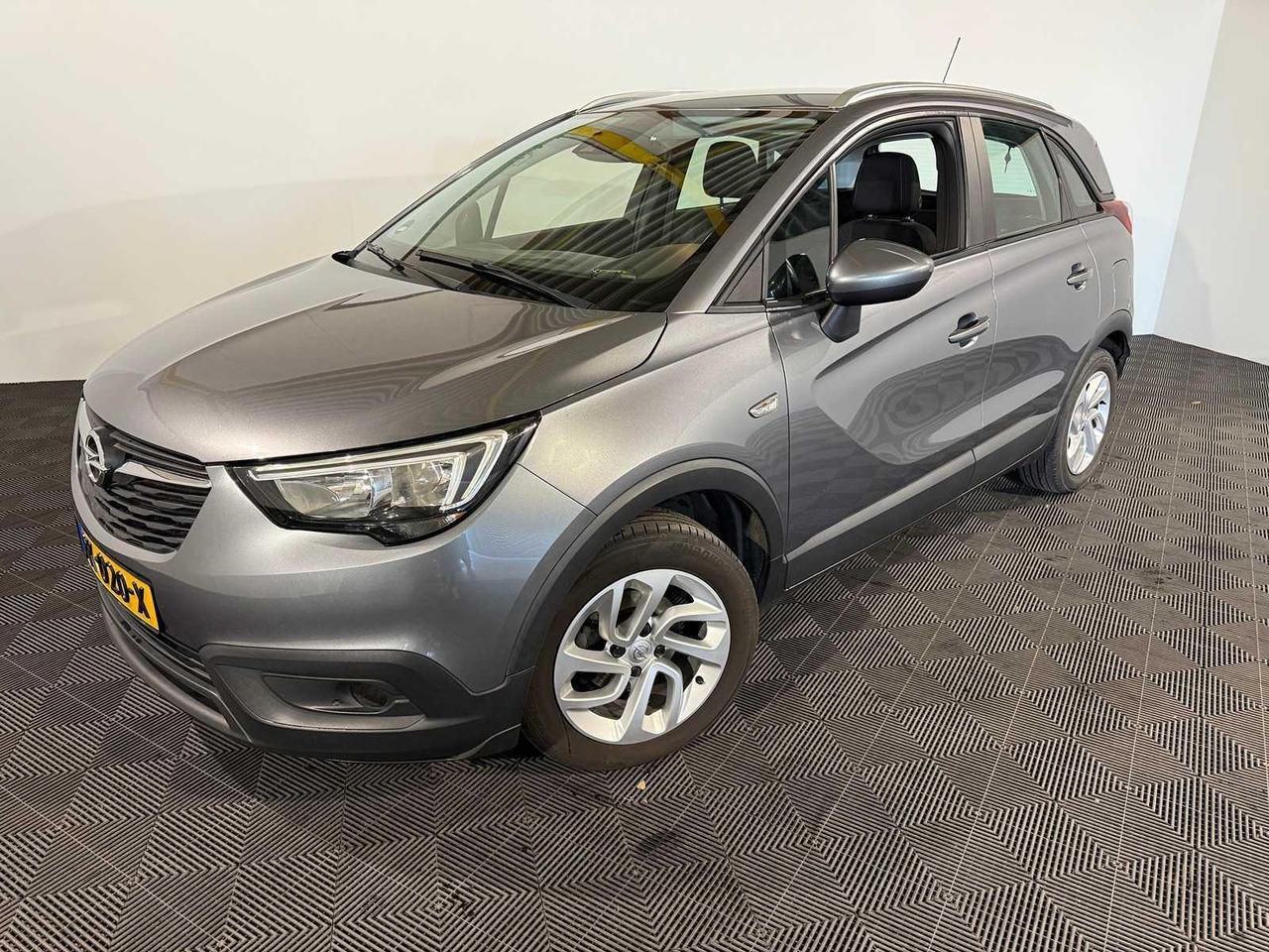 Opel Crossland X 1.2 Innovation | 2017 | 152.826 km | PK-020-X - SUV : 사진 1 Opel Crossland X 1.2 Innovation | 2017 | 152.826 km | PK-020-X - SUV : 사진 1
