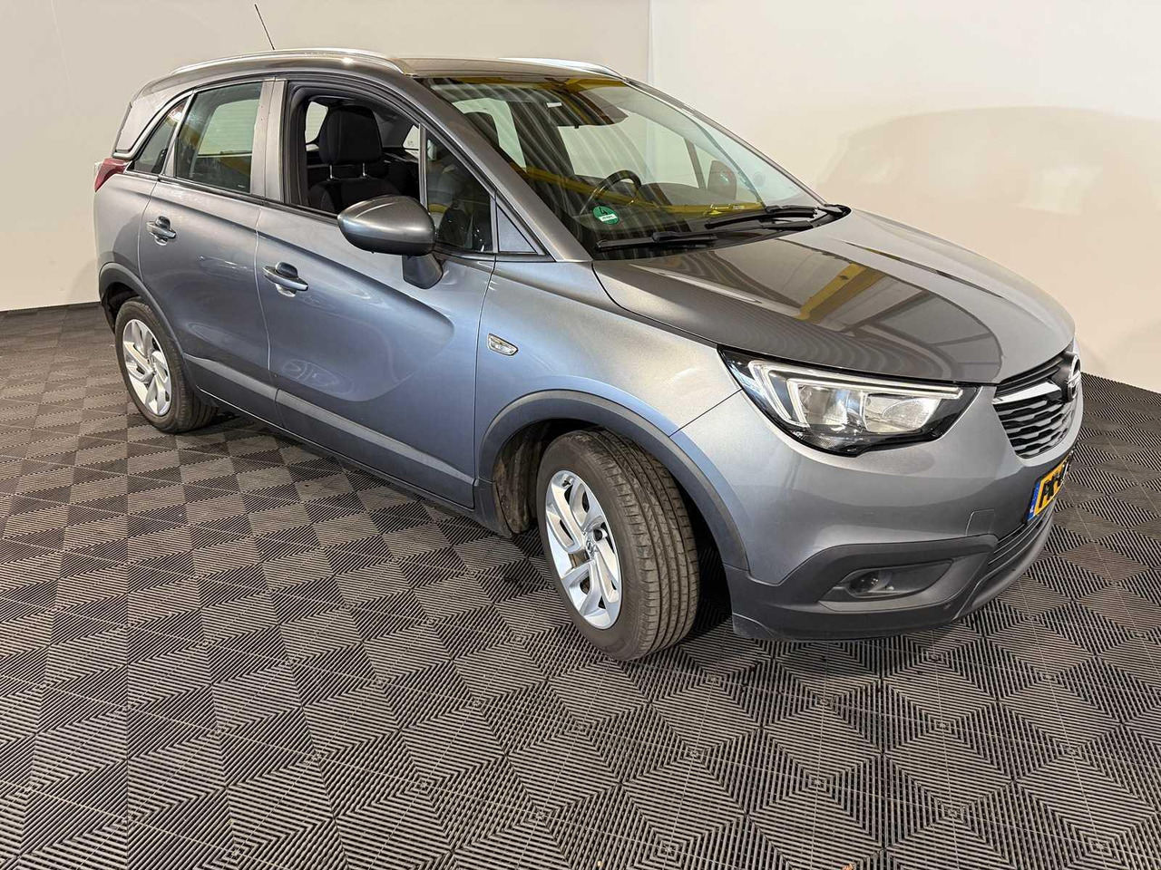 Opel Crossland X 1.2 Innovation | 2017 | 152.826 km | PK-020-X - SUV : 사진 3 Opel Crossland X 1.2 Innovation | 2017 | 152.826 km | PK-020-X - SUV : 사진 3